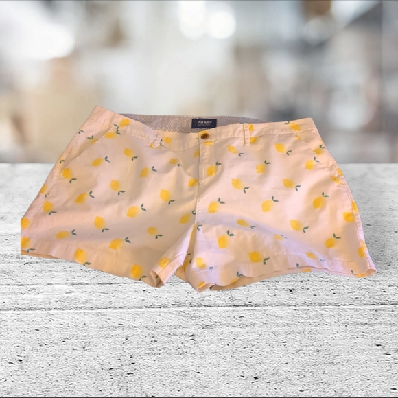 Old navy lemon summer shorts plus size see measurements - Picture 5 of 13
